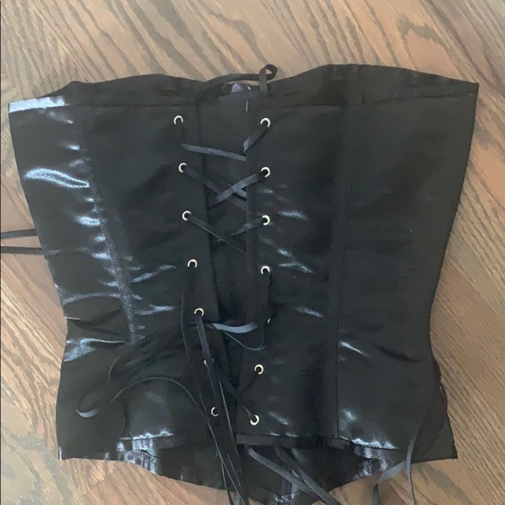 bustier - Picture 2 of 2